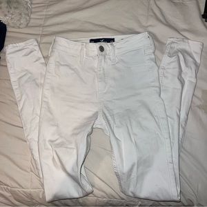 Hollister White High-Rise Jean Legging